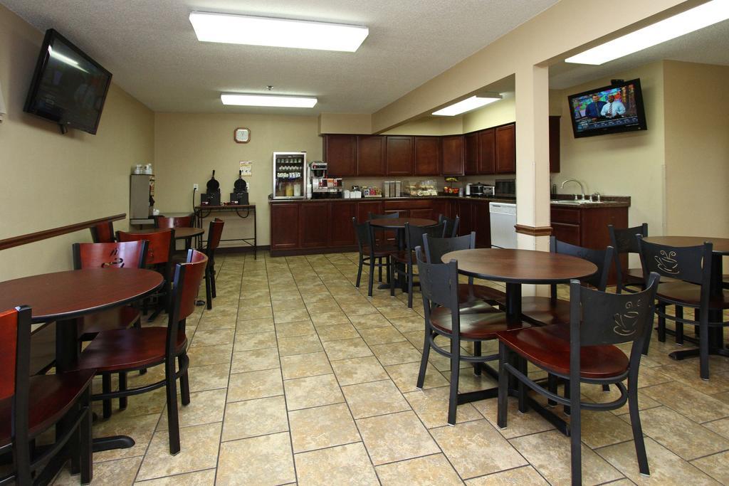 New Victorian Inn&Suites Kearney Exterior foto